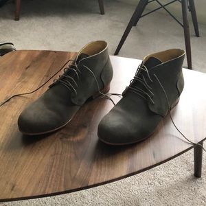Nisolo Emilio Chukka Boots